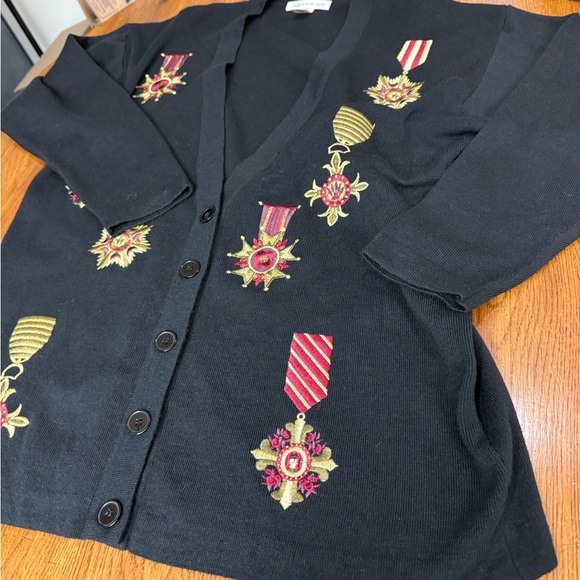 Vintage Jones New York Black Embroidered Medal Cardigan Size Medium 90s - Picture 10 of 10